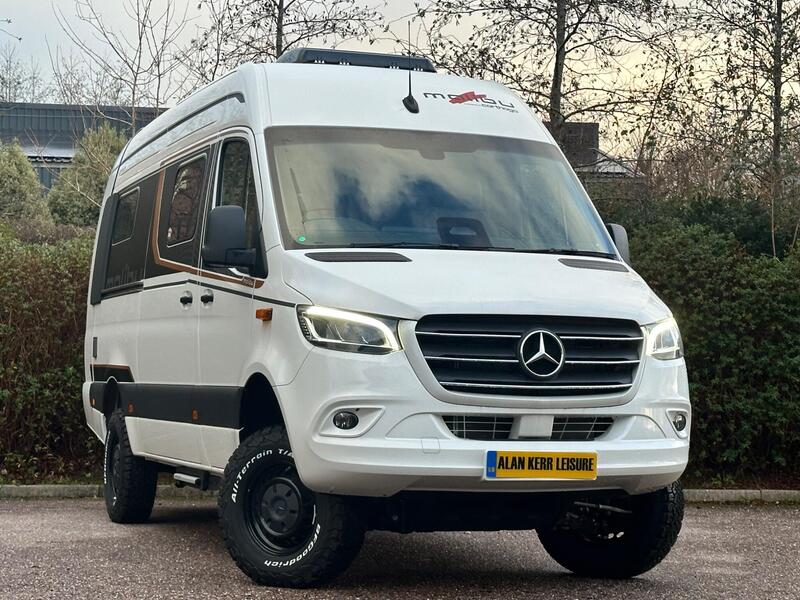 MALIBU GENIUS 641LE 4WD