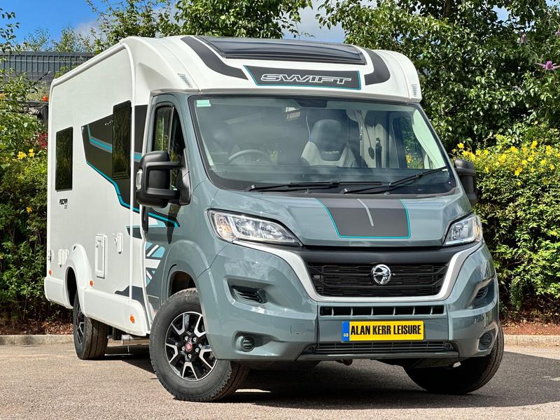 SWIFT ASCARI 372