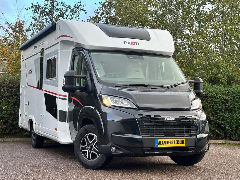 PILOTE P690D EVIDENCE