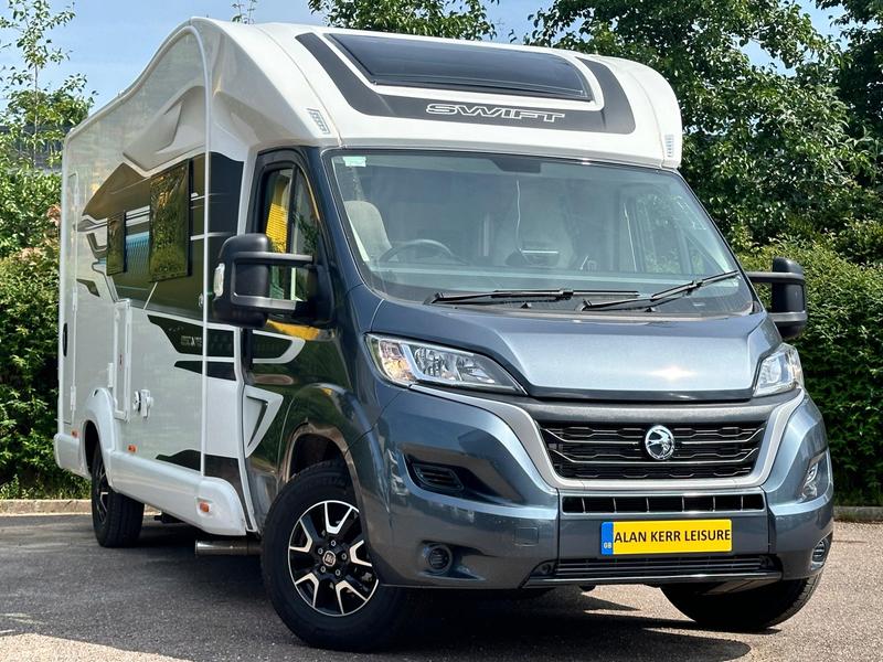 SWIFT ESCAPE 640