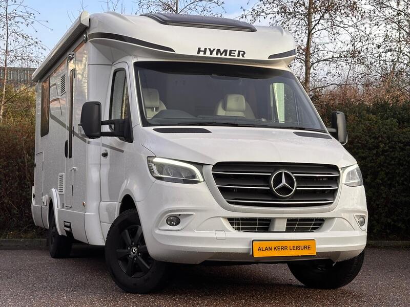 Hymer TClass 695