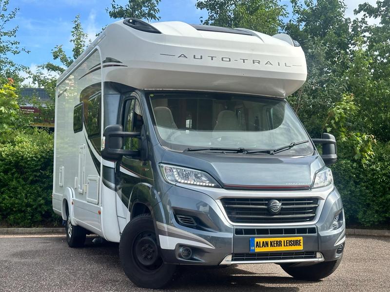 Auto-Trail Tracker FB