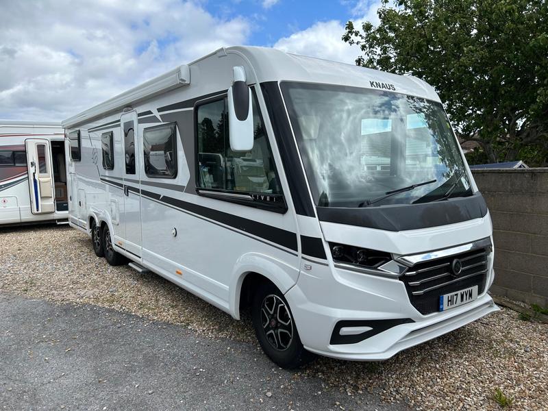 Knaus Live I 900 LEG