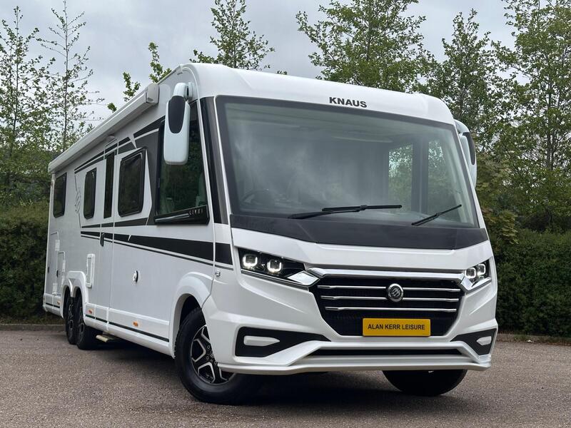 Knaus Live I 900 MEG